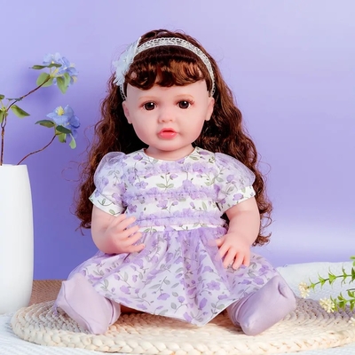 Servicio personalizado Vinyl muñeca de moda de 22 pulgadas lindo y casual para niños regalo